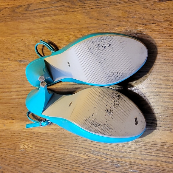 Shoedazzle sz 6 teal heels - Picture 3 of 6
